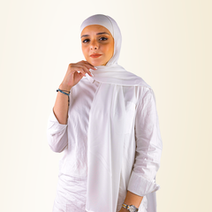 وشاح أبيض وشاح أساسي